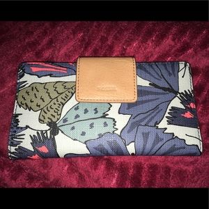 Fossil Emma Grey Multi Clutch Wallet - NWT